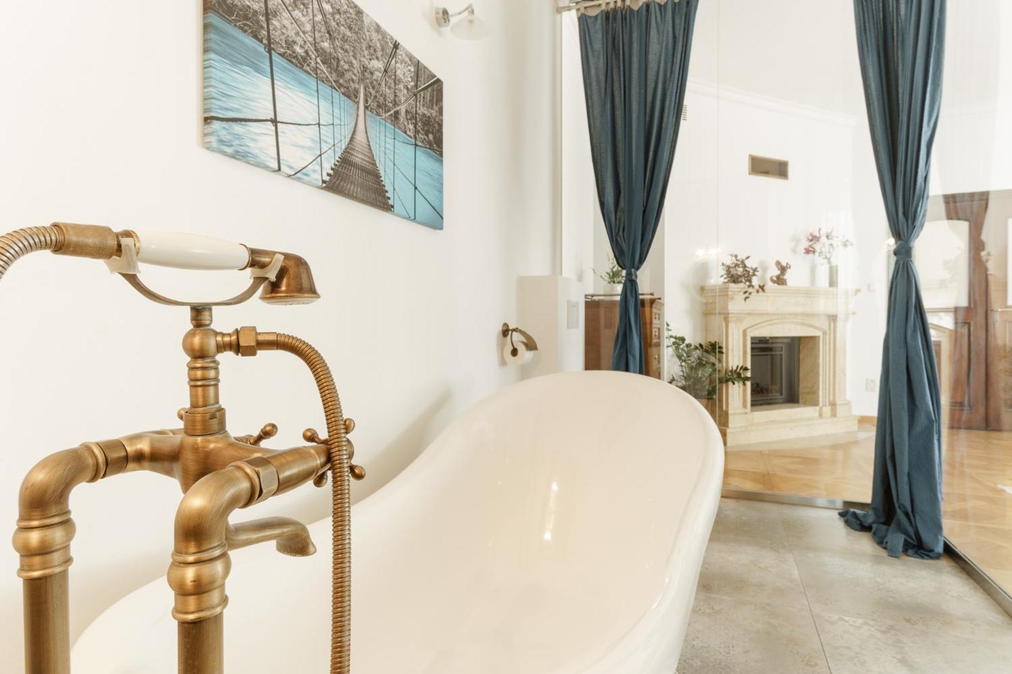Apartamenty W Dworku Cheval คราคูฟ ภายนอก รูปภาพ